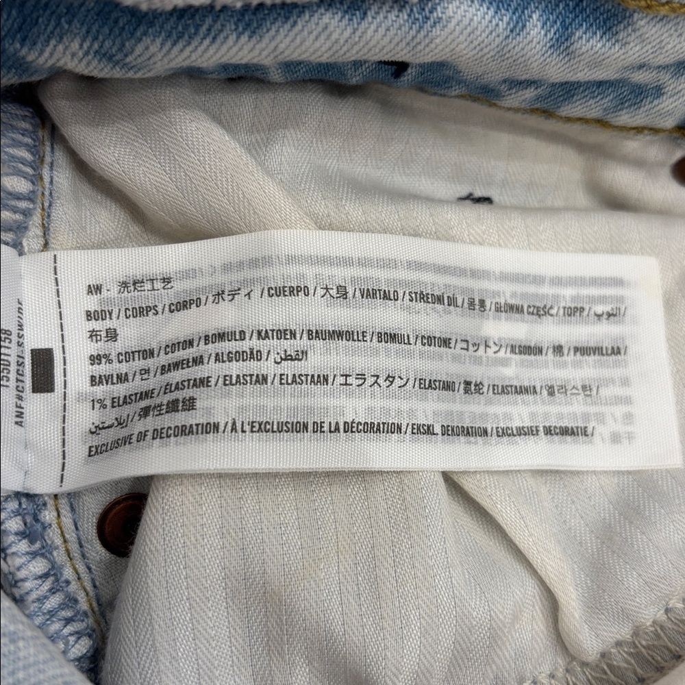 A&F Mid Rise Curve Love Jean - Picture 8 of 8